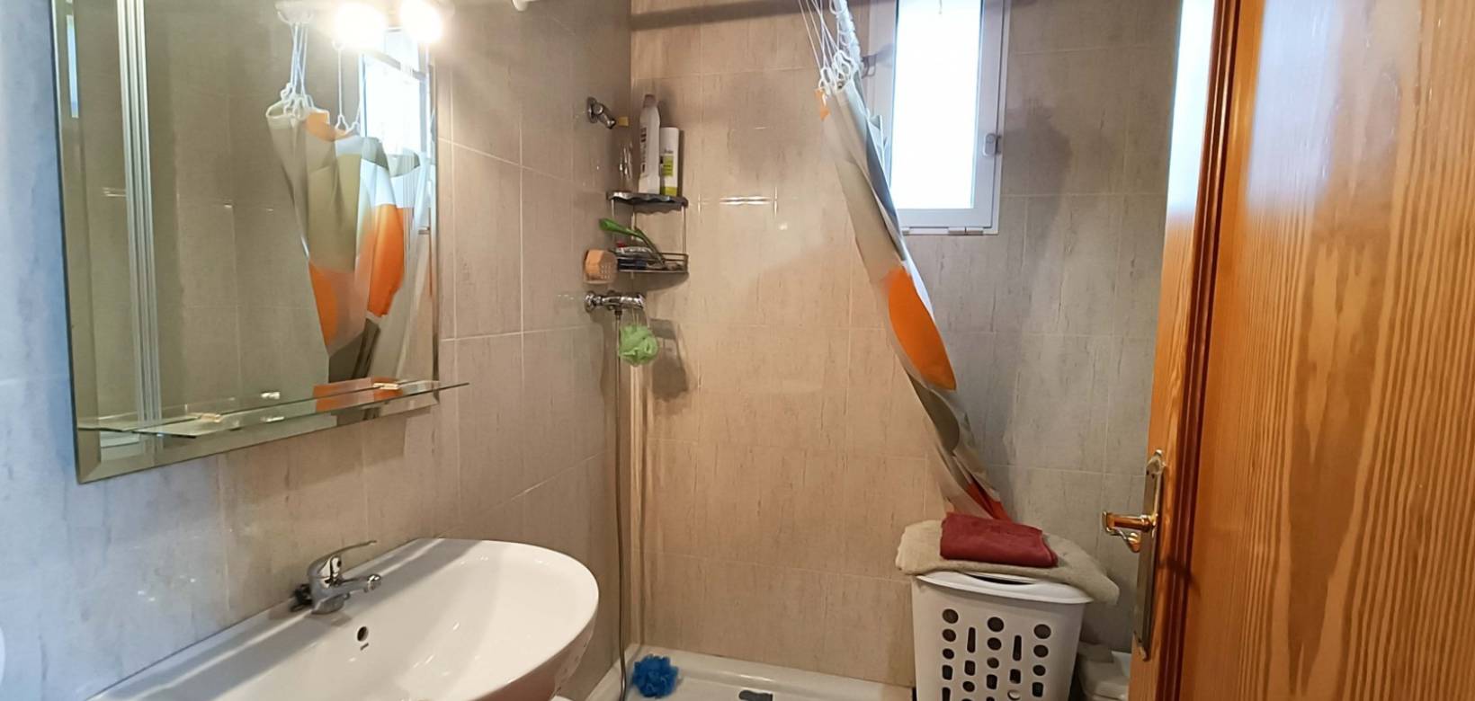 Resale - Villa - El Cantón - El Canton