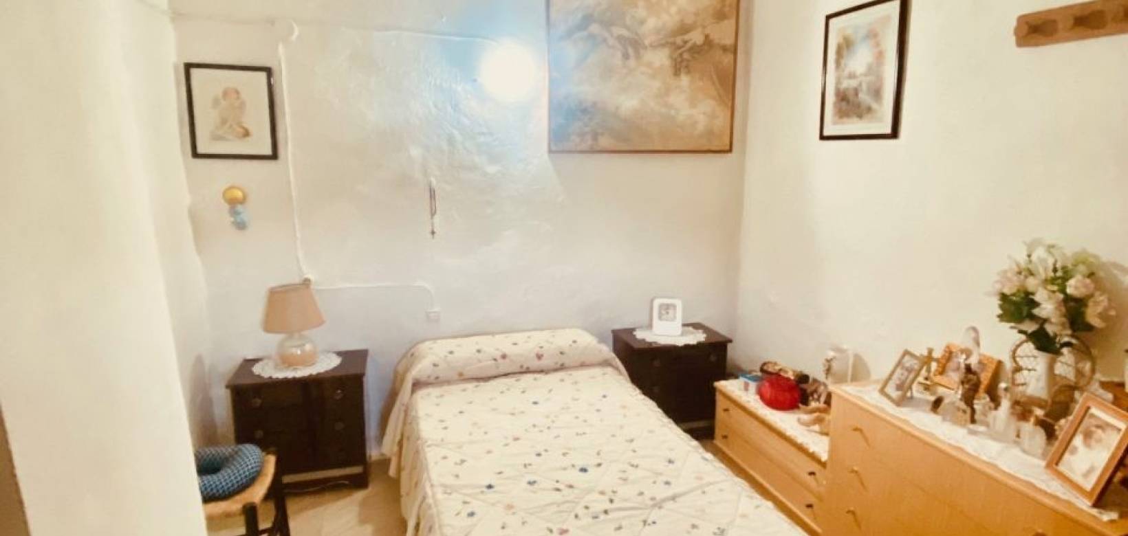 Resale - Villa - El Cantón