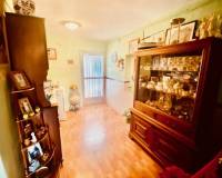 Resale - Villa - El Cantón