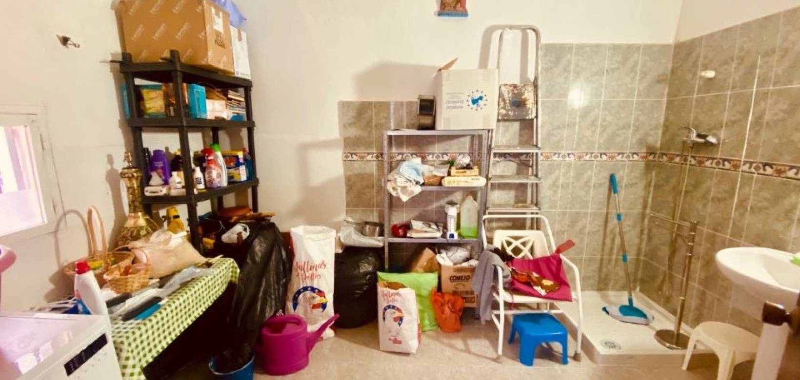 Resale - Villa - El Cantón