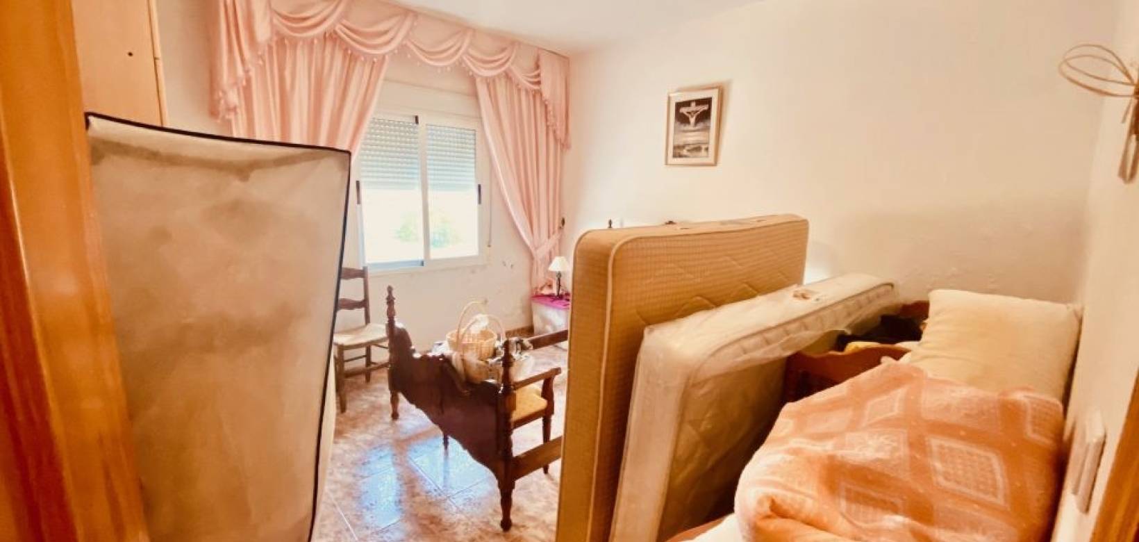 Resale - Villa - El Cantón