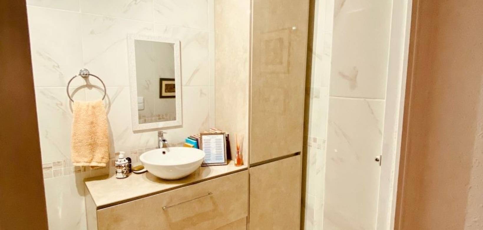 Resale - Villa - El Cantón