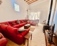 Resale - Villa - El Cantón