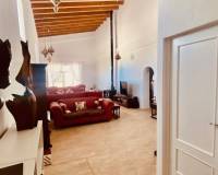 Resale - Villa - El Cantón