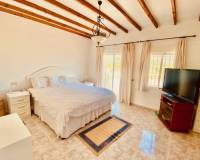 Resale - Villa - El Cantón