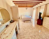 Resale - Villa - El Cantón