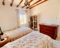 Resale - Villa - El Cantón