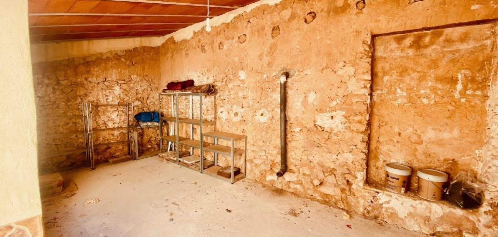 Resale - Villa - El Cantón