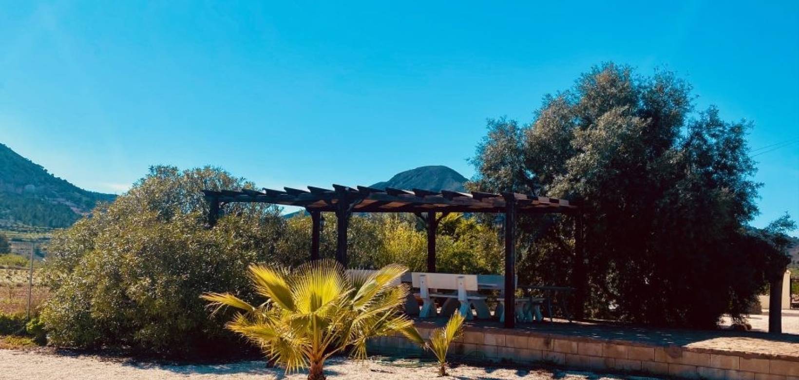 Resale - Villa - El Cantón