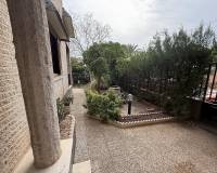 Resale - Villa - Elda