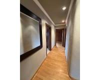 Resale - Villa - Elda