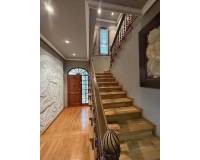 Resale - Villa - Elda