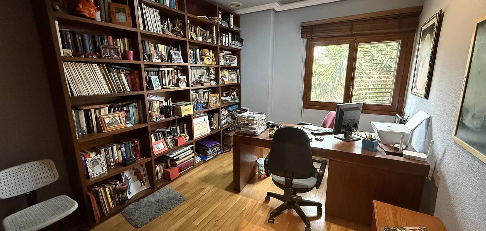 Resale - Villa - Elda