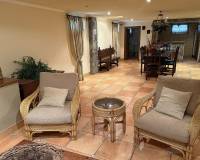 Resale - Villa - Elda