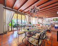 Resale - Villa - Elda