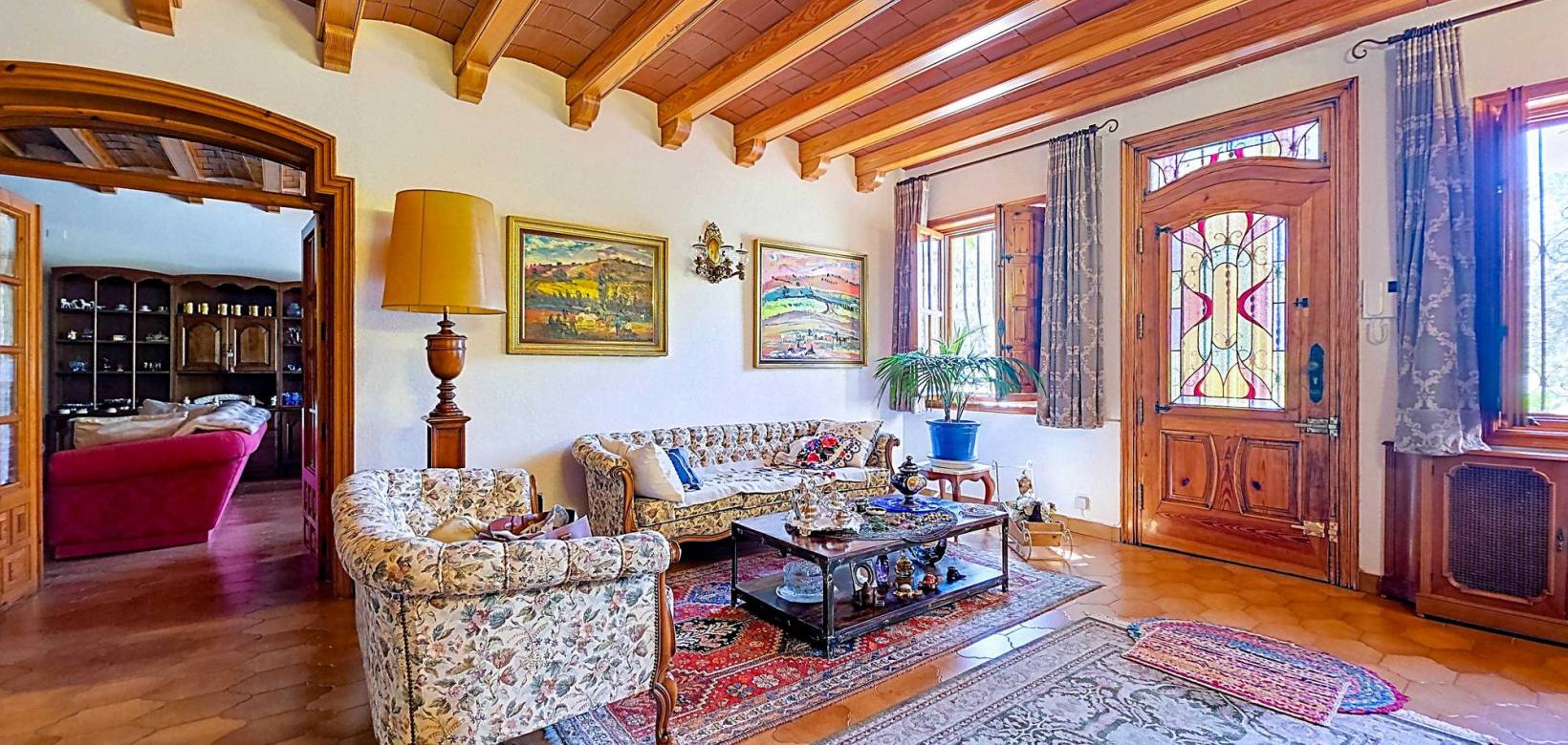 Resale - Villa - Elda