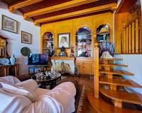 Resale - Villa - Elda