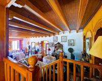 Resale - Villa - Elda