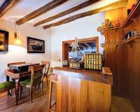 Resale - Villa - Elda