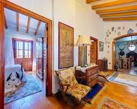 Resale - Villa - Elda