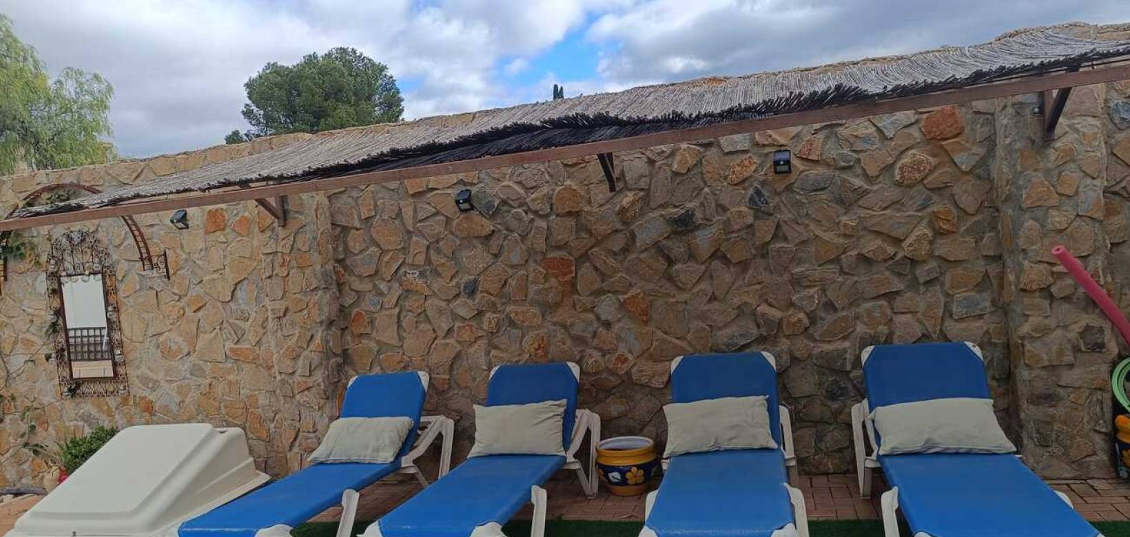 Resale - Villa - Fortuna - El Reloj