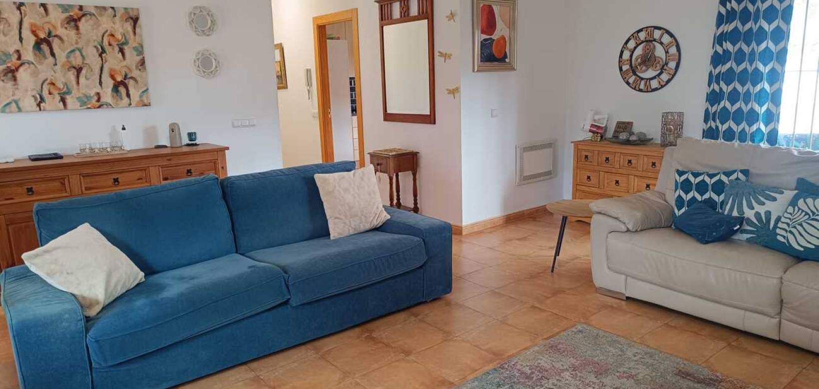 Resale - Villa - Fortuna - El Reloj