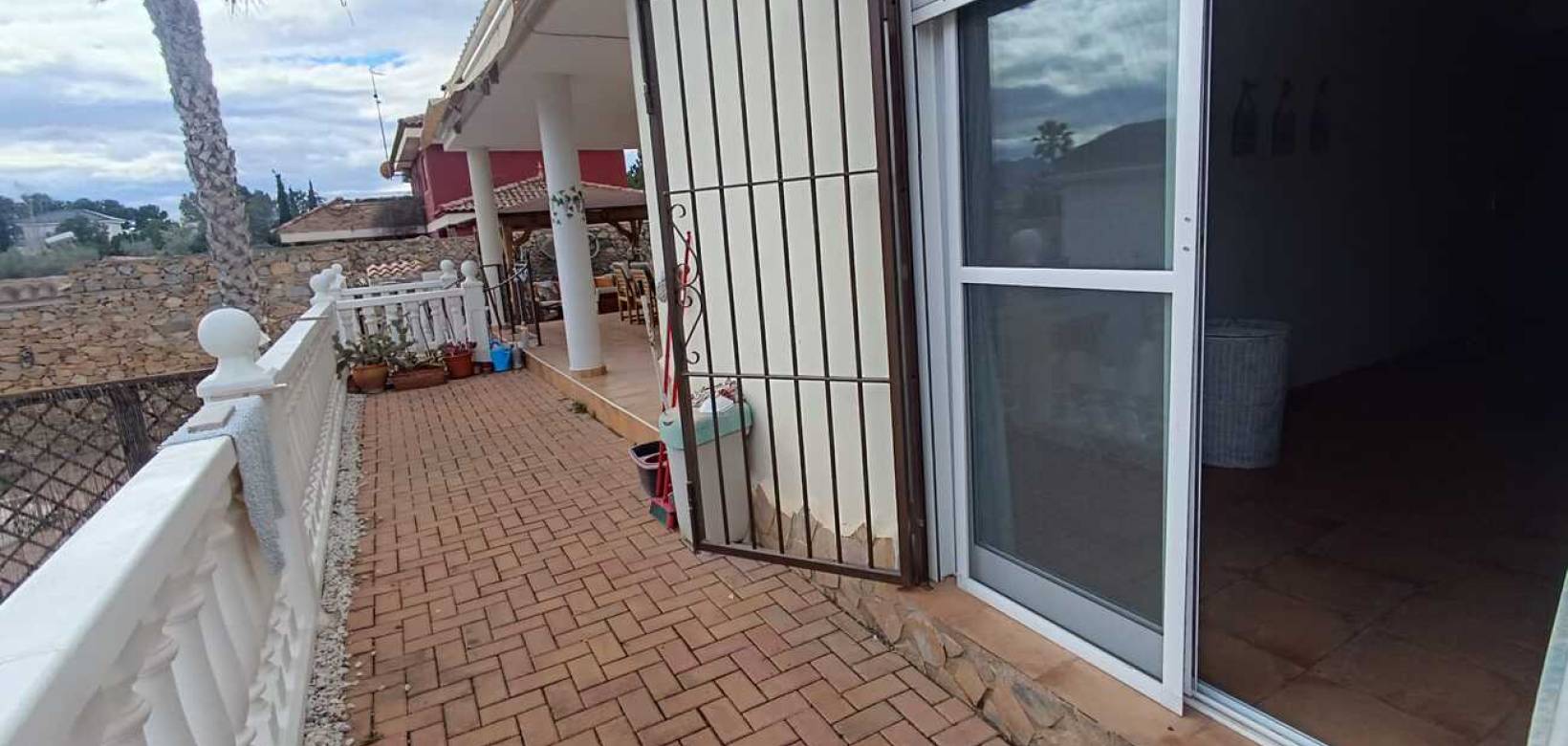 Resale - Villa - Fortuna - El Reloj