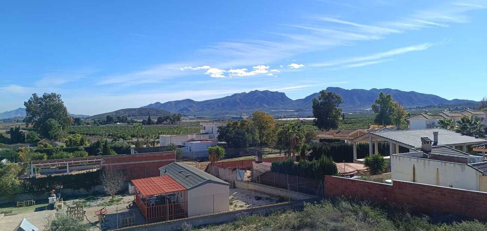 Resale - Villa - Fortuna - El Reloj