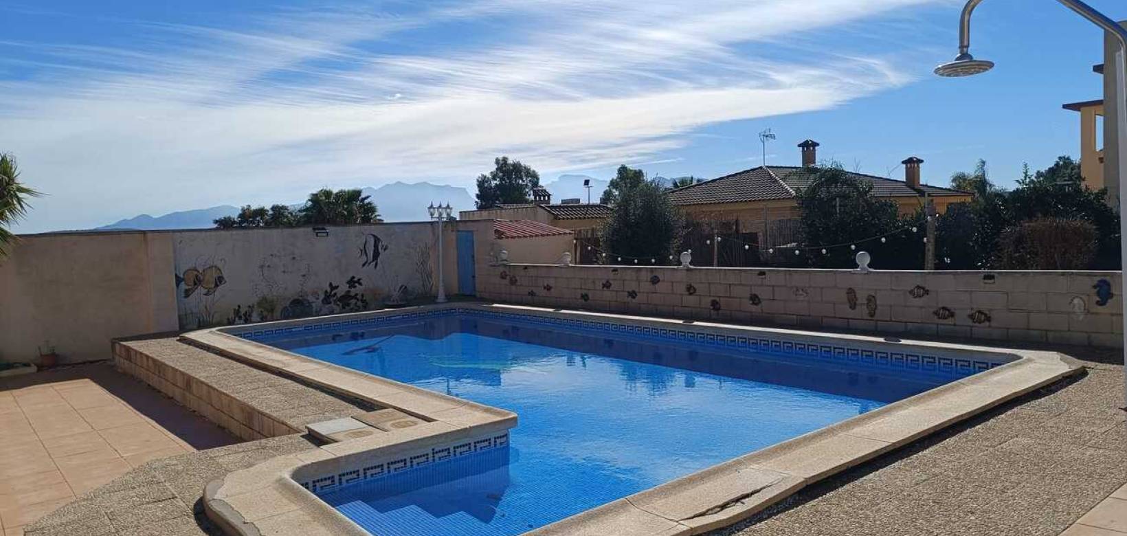 Resale - Villa - Fortuna - El Reloj