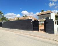 Resale - Villa - Fortuna - El Reloj