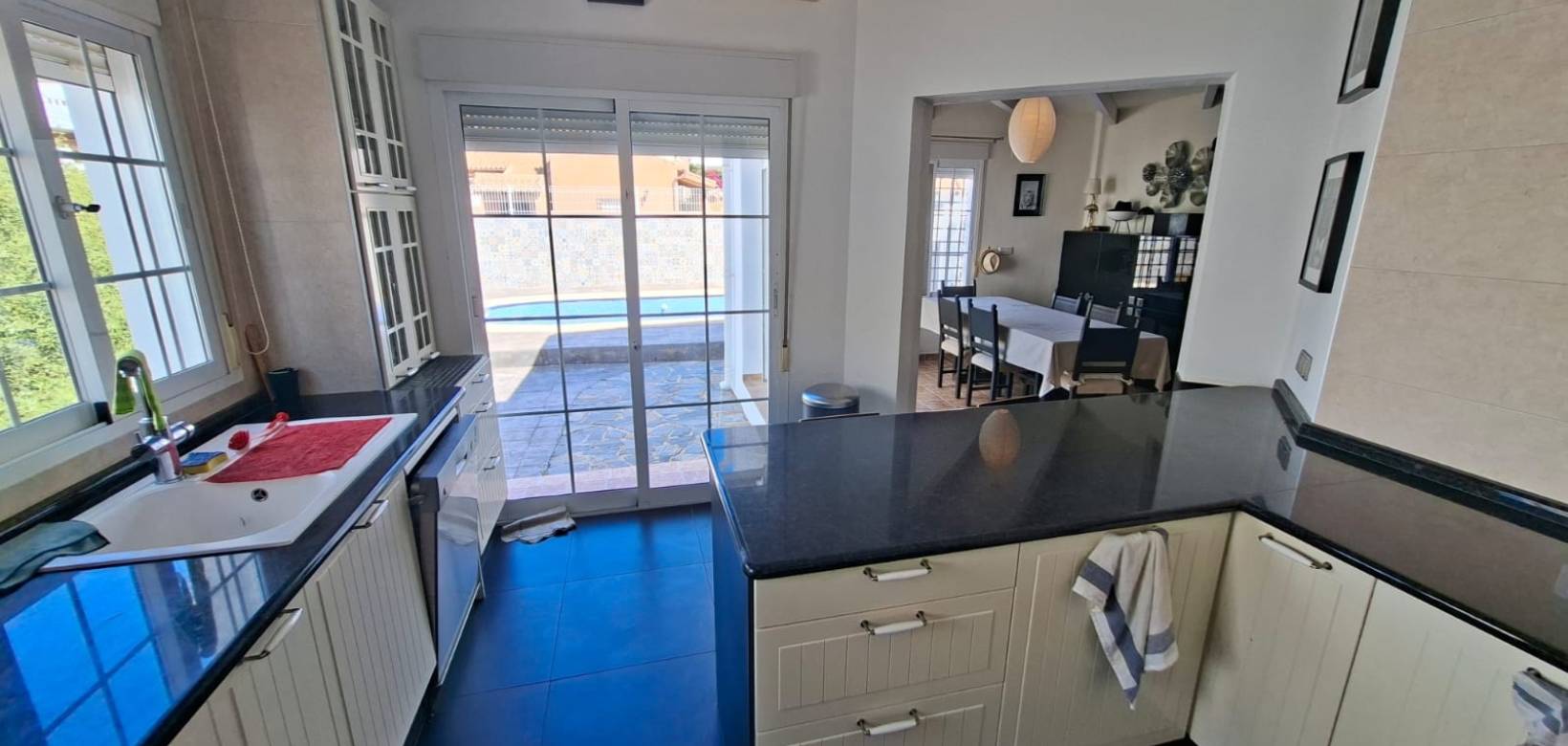 Resale - Villa - Fortuna - Urbanizacion Las Kalendas