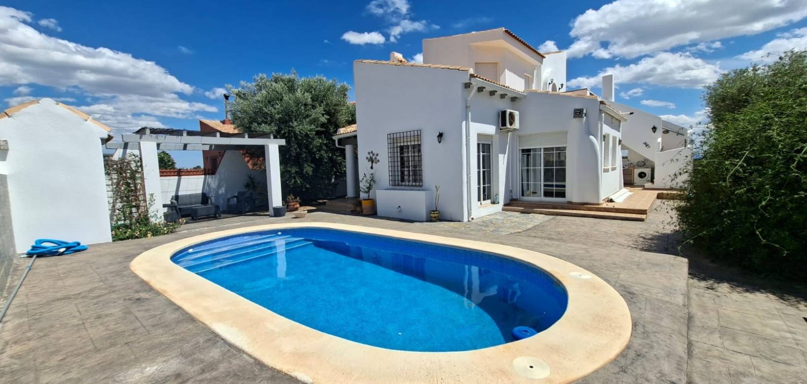 Resale - Villa - Fortuna - Urbanizacion Las Kalendas