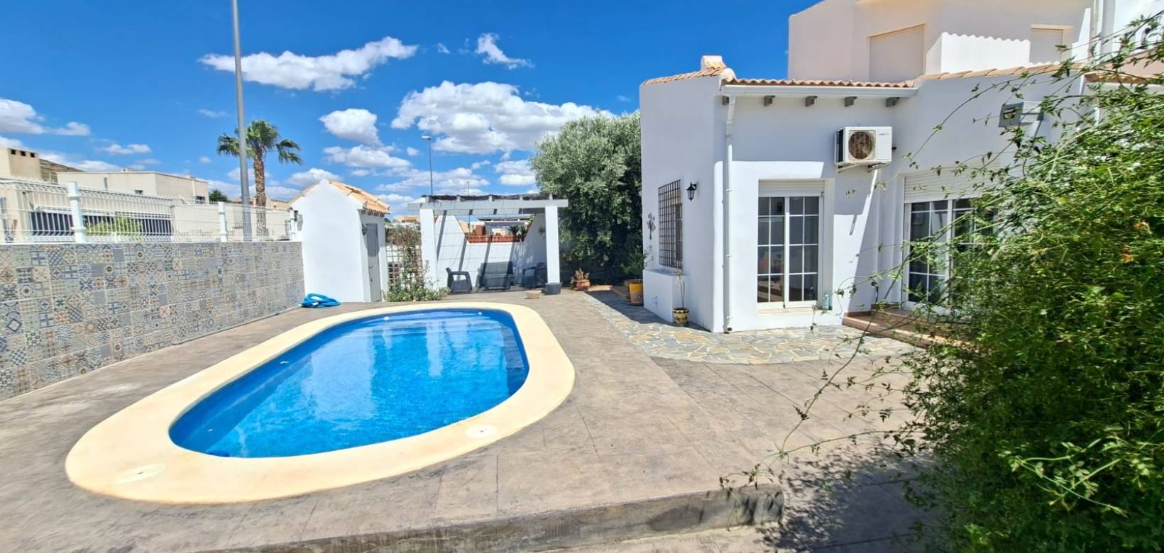Resale - Villa - Fortuna - Urbanizacion Las Kalendas