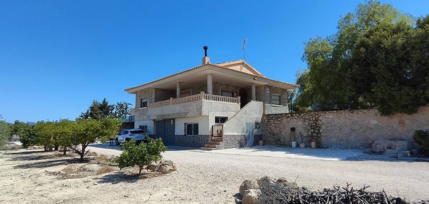 Resale - Villa - Fortuna