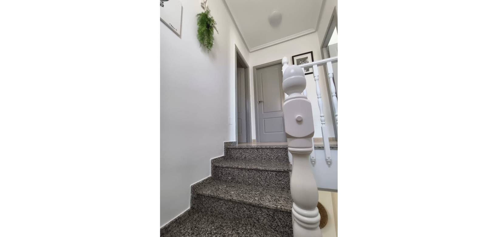 Resale - Villa - Guardamar del Segura