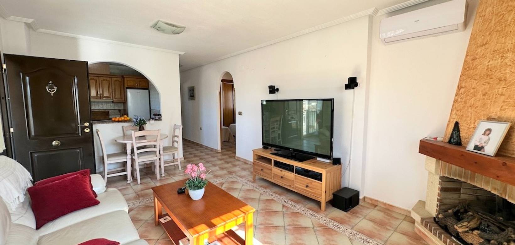 Resale - Villa - Hondón de las Nieves - La Montañosa