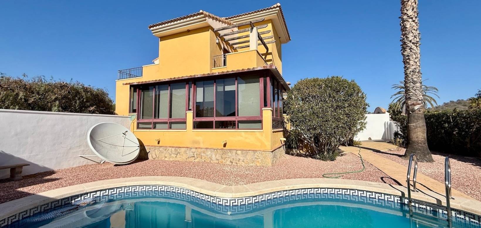 Resale - Villa - Hondón de las Nieves - La Montañosa