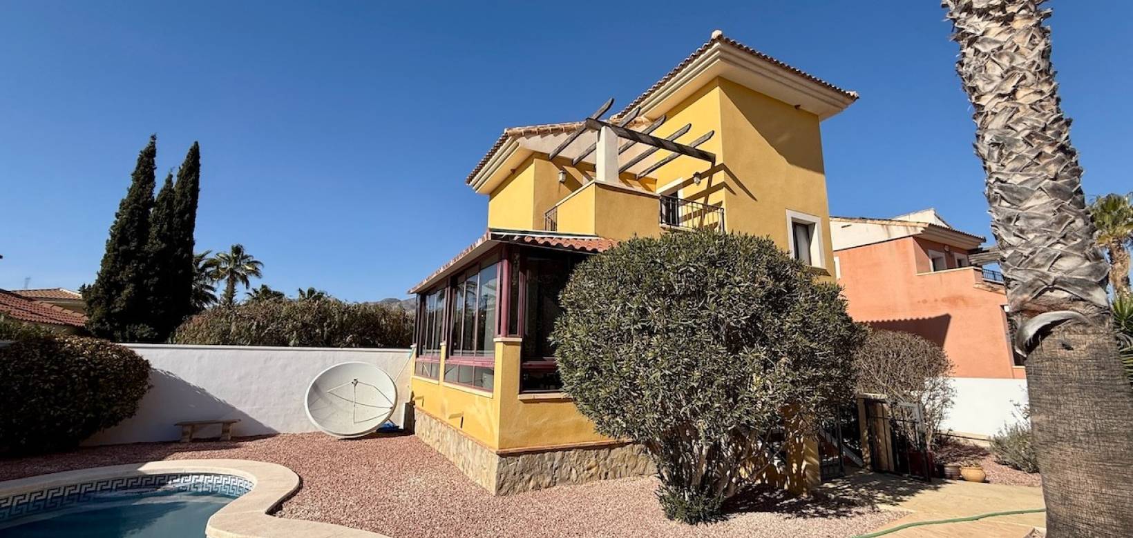 Resale - Villa - Hondón de las Nieves - La Montañosa