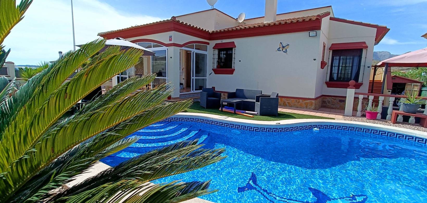 Resale - Villa - Hondón de las Nieves