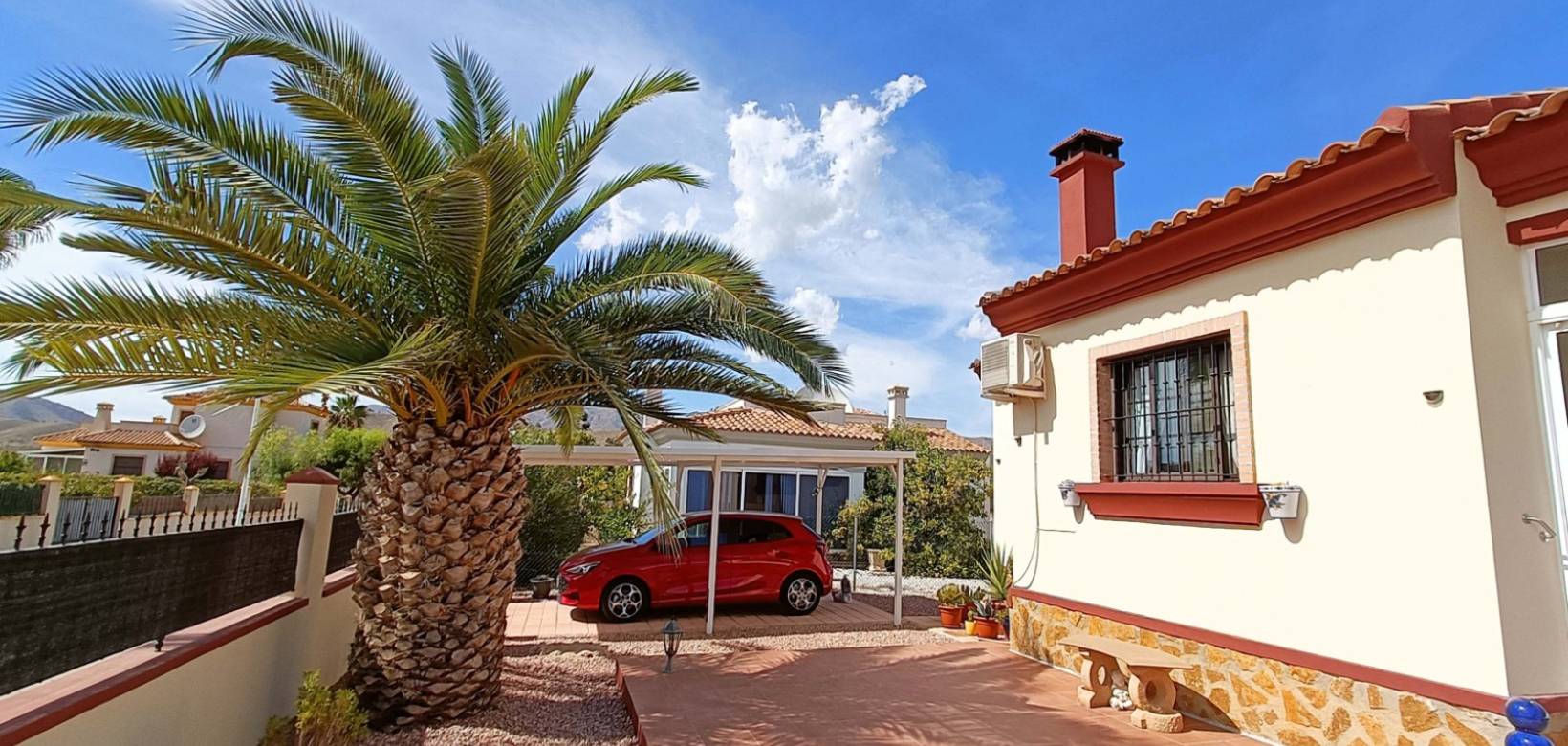 Resale - Villa - Hondón de las Nieves