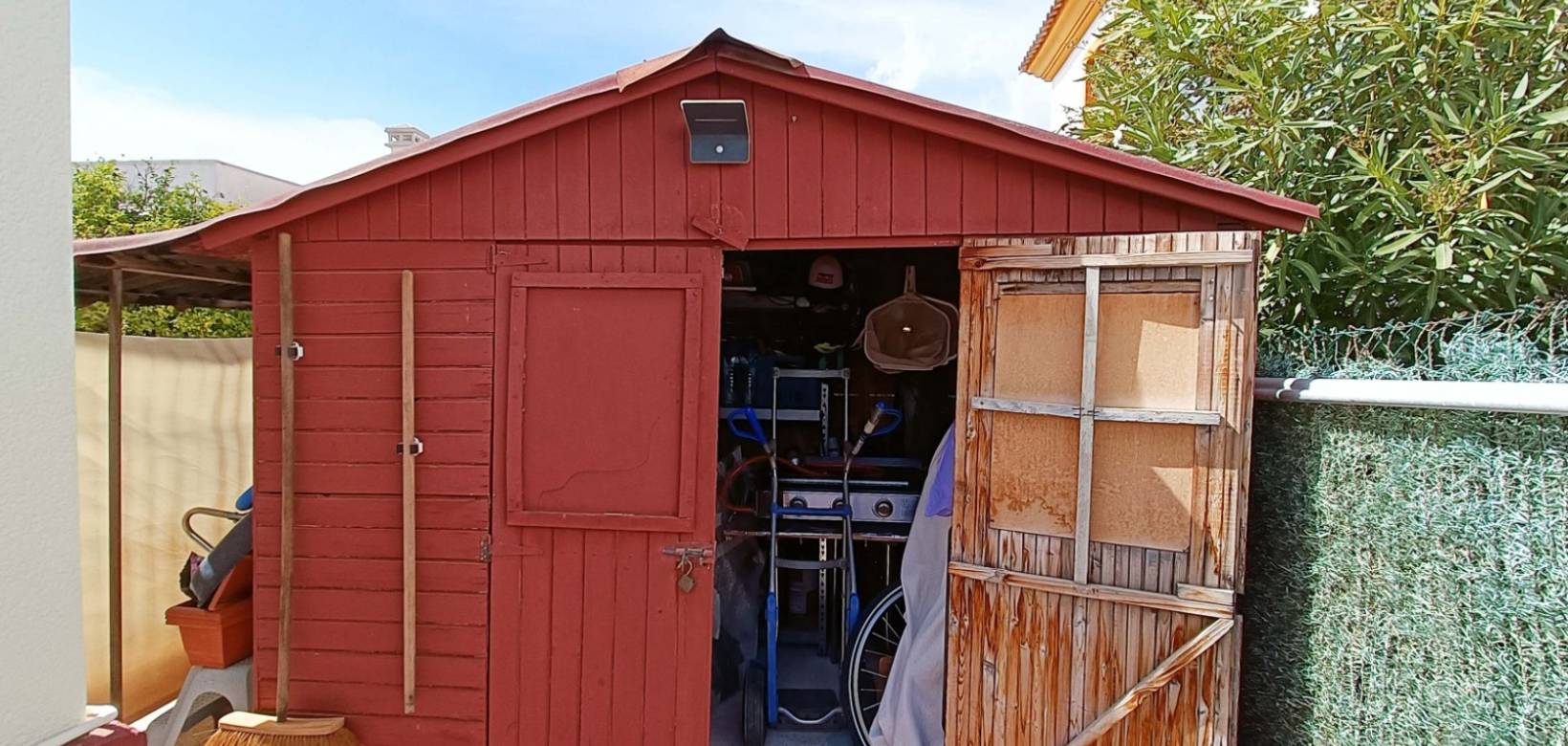 Resale - Villa - Hondón de las Nieves