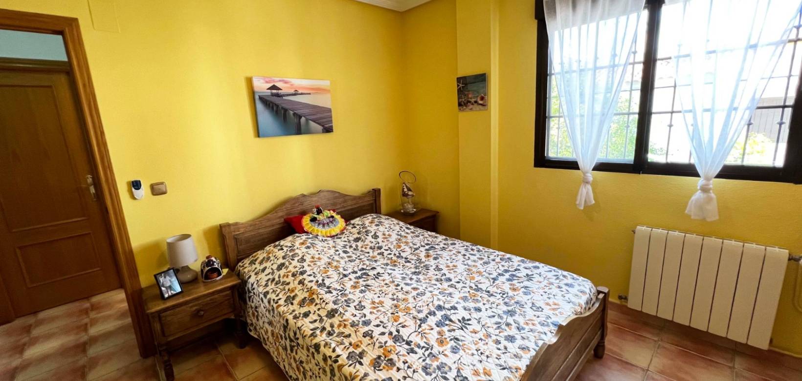 Resale - Villa - Hondón de las Nieves