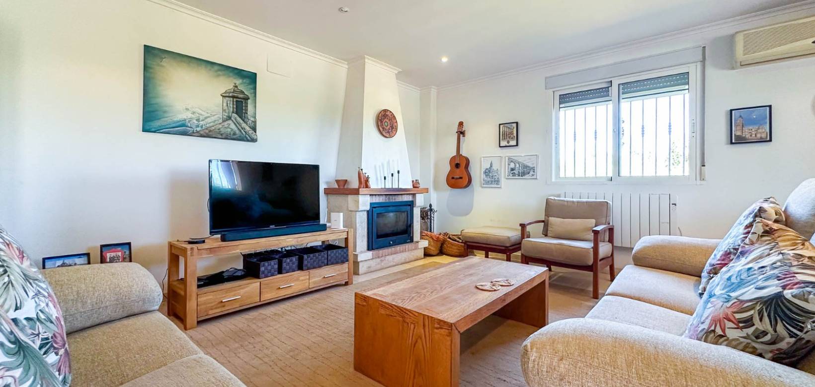 Resale - Villa - Hondón de las Nieves