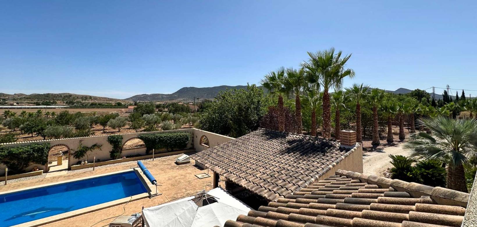 Resale - Villa - Hondón de las Nieves