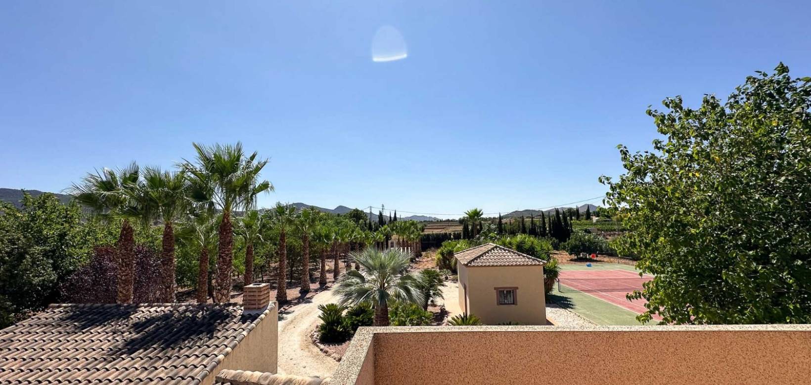 Resale - Villa - Hondón de las Nieves