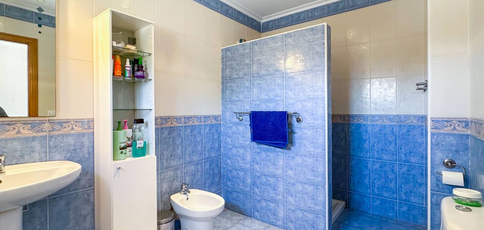 Resale - Villa - Hondón de las Nieves