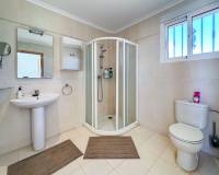 Resale - Villa - Hondón de las Nieves