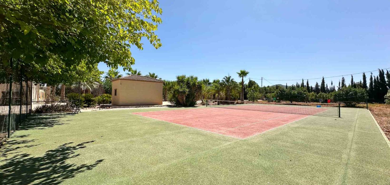 Resale - Villa - Hondón de las Nieves