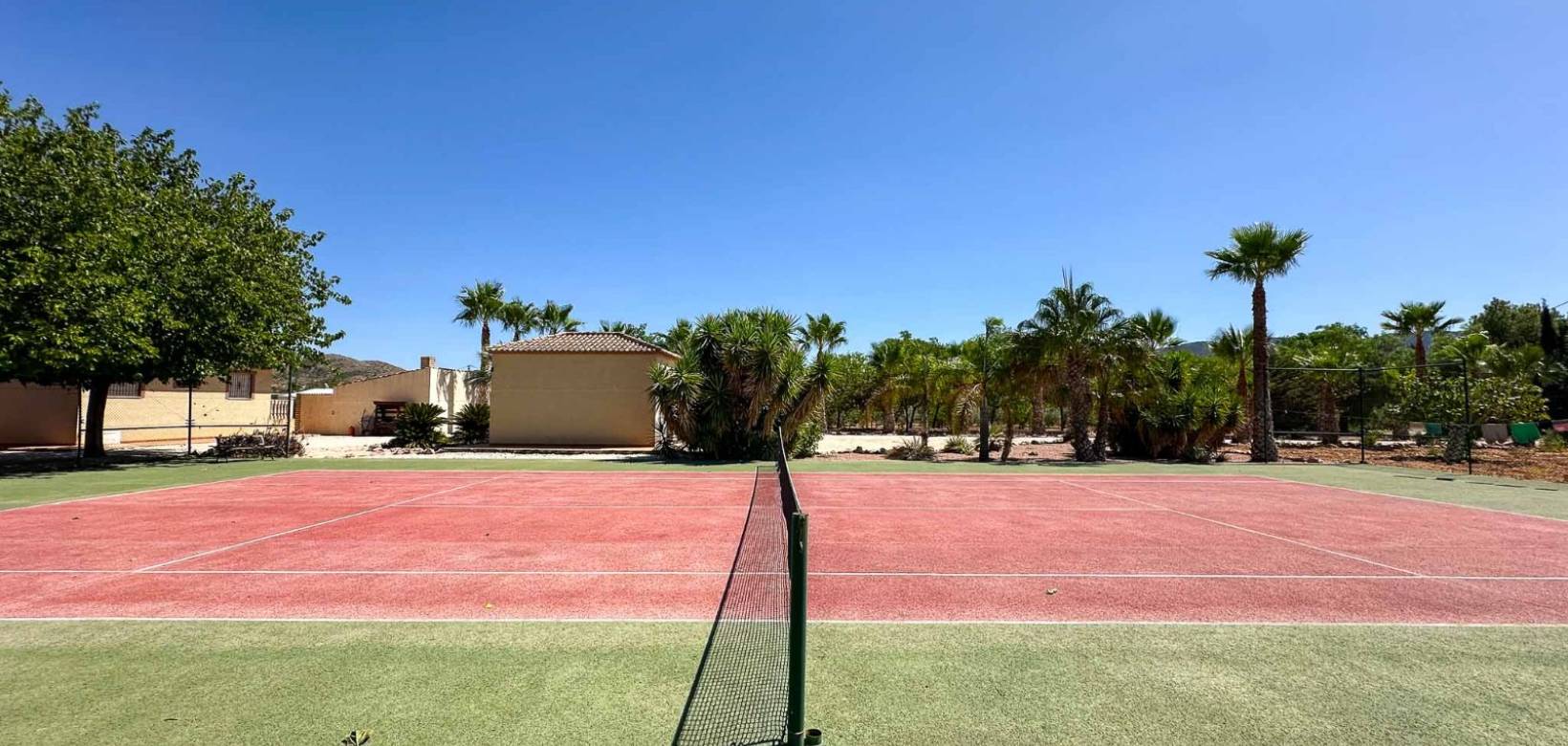 Resale - Villa - Hondón de las Nieves