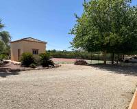 Resale - Villa - Hondón de las Nieves